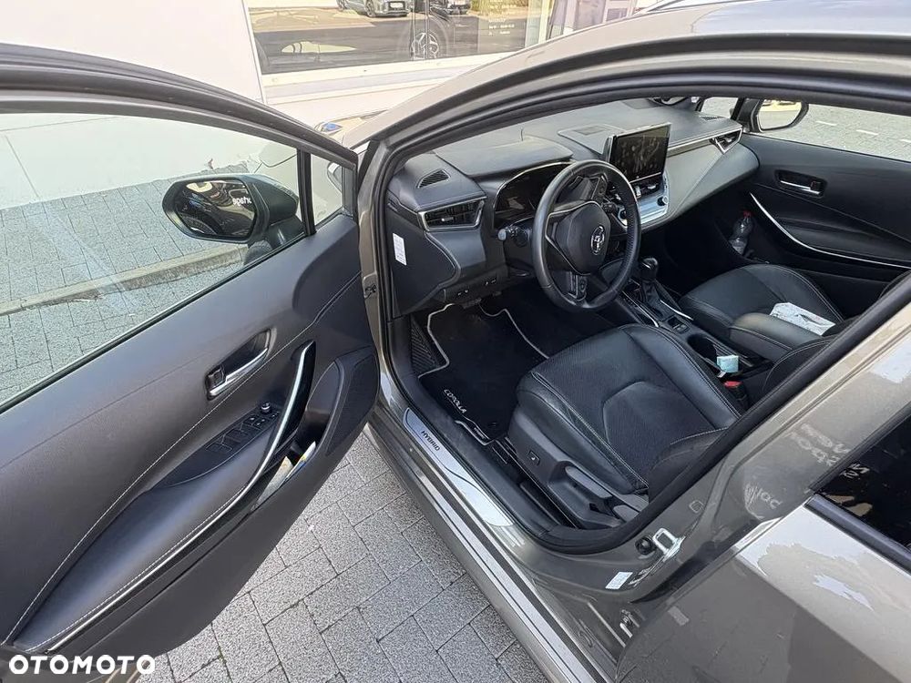 Toyota Corolla 2.0 Hybrid GR Sport - 6