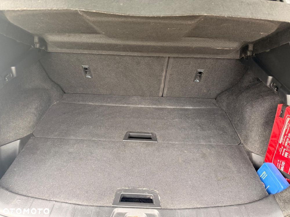 Nissan Qashqai 1.6 DCi N-Connecta Xtronic - 26