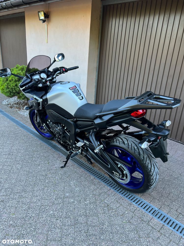Yamaha FZ8 - 28