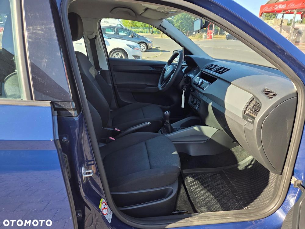Skoda Fabia 1.2 TSI Active - 15