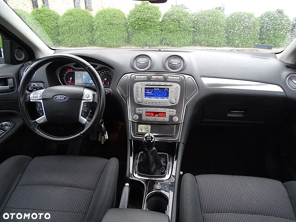 Ford Mondeo 2.0 Titanium - 8
