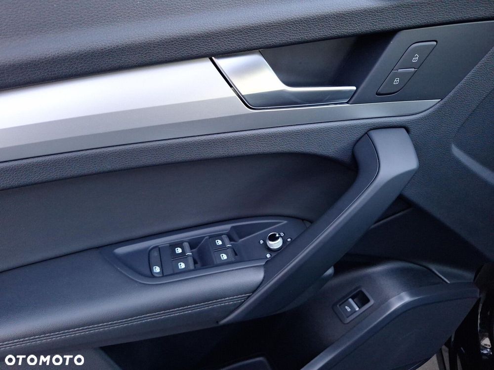 Audi Q5 Sportback - 10