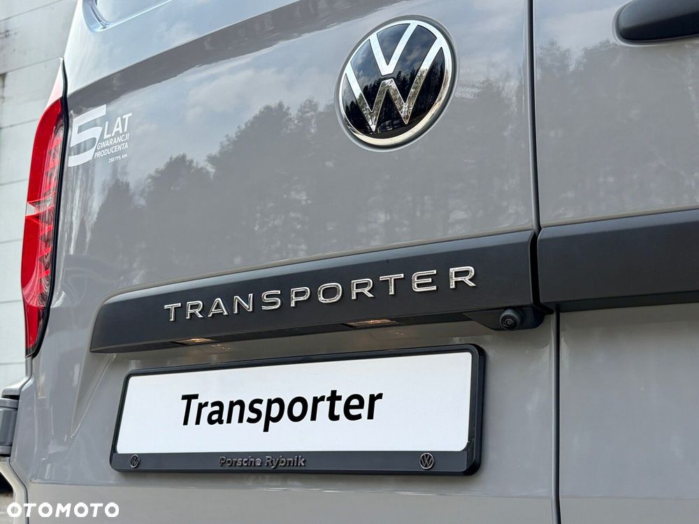 Volkswagen Transporter Furgon silnik: 2,0 l TDI 150 KM / skrzynia biegów: 6-biegowa manualna rozstaw osi: 3500 mm - 15