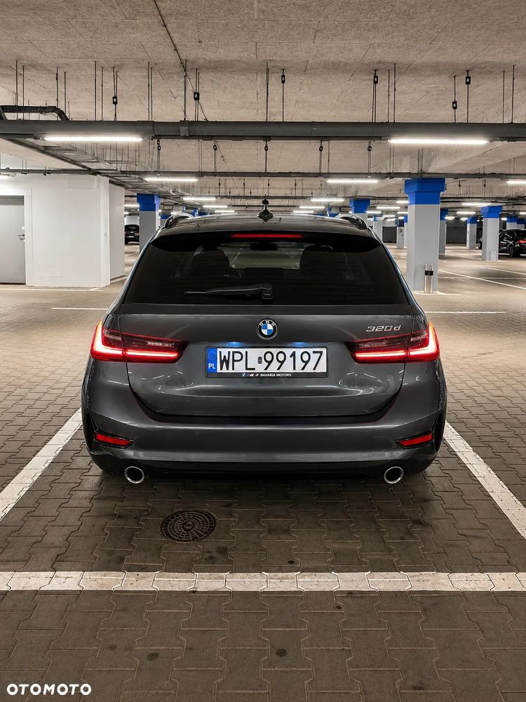 BMW Seria 3 320d MHEV Sport Line - 6
