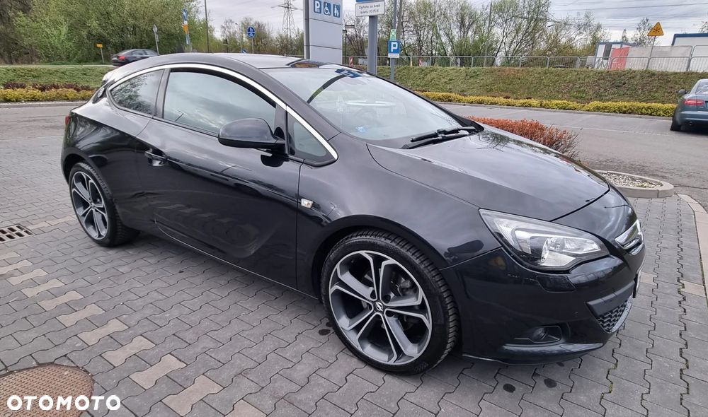Opel Astra 1.6 T Sport - 1