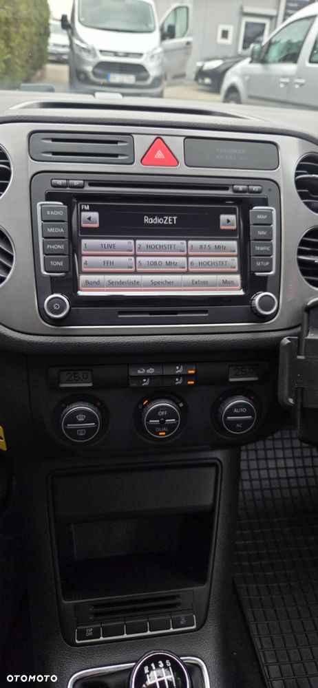 Volkswagen Tiguan 2.0 TDI DPF BlueMotion Technology Exclusive - 26