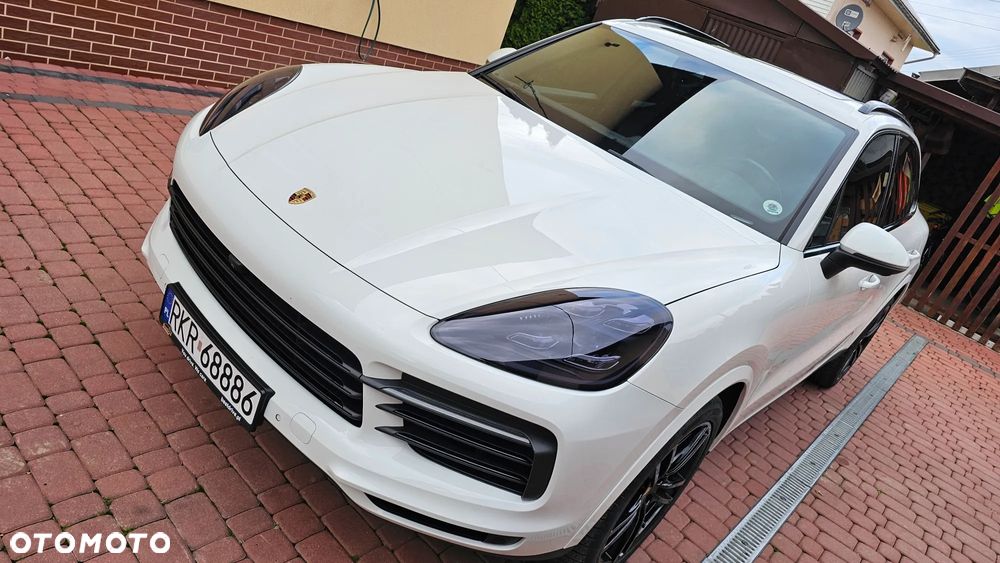 Porsche Cayenne Platinum Edition - 2