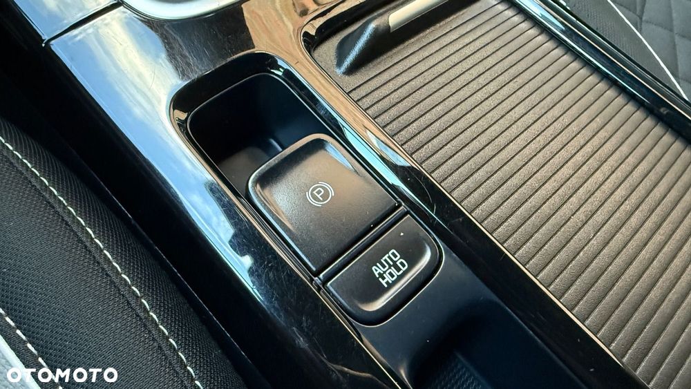 Kia ProCeed - 37