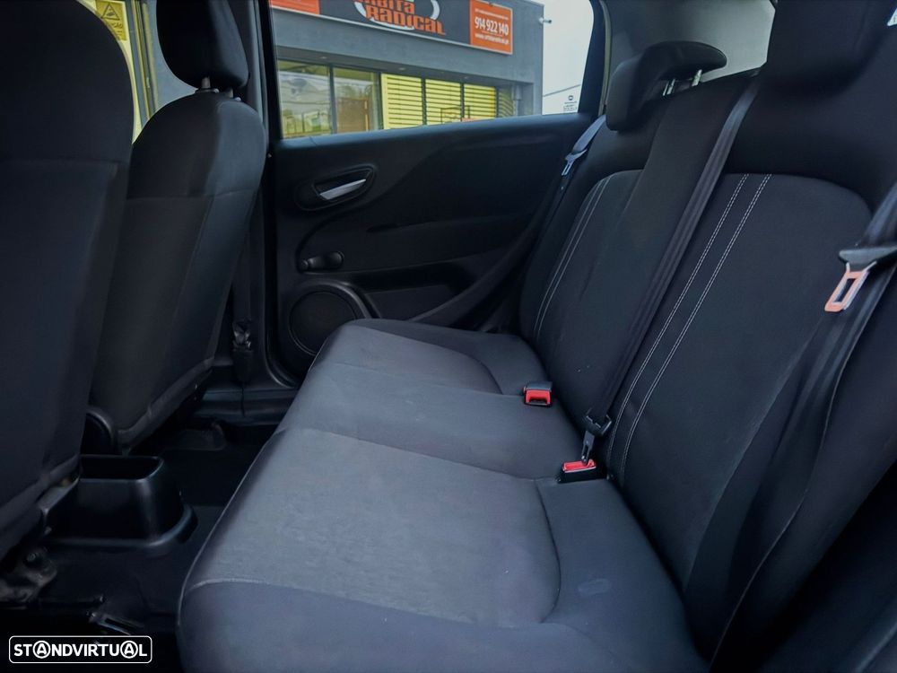 Fiat Punto 1.2 Easy S&S - 8