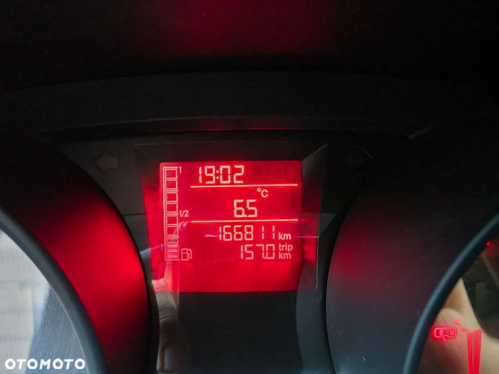 Seat Ibiza 1.4 16V Passion - 7