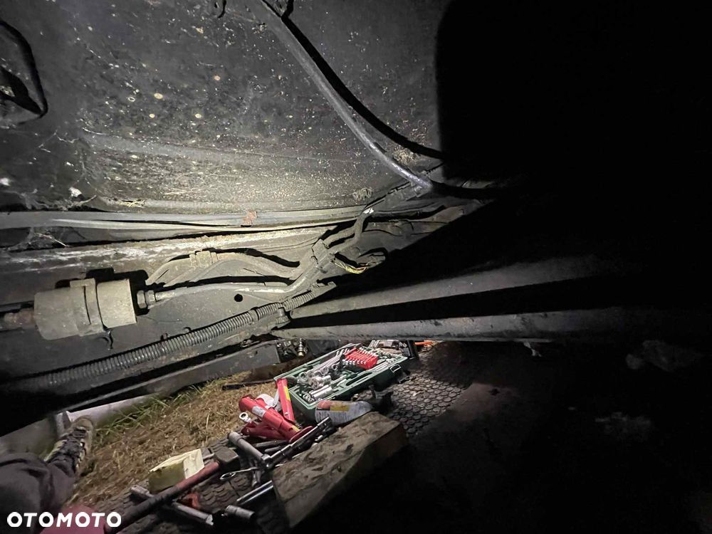 Chevrolet Suburban - 27