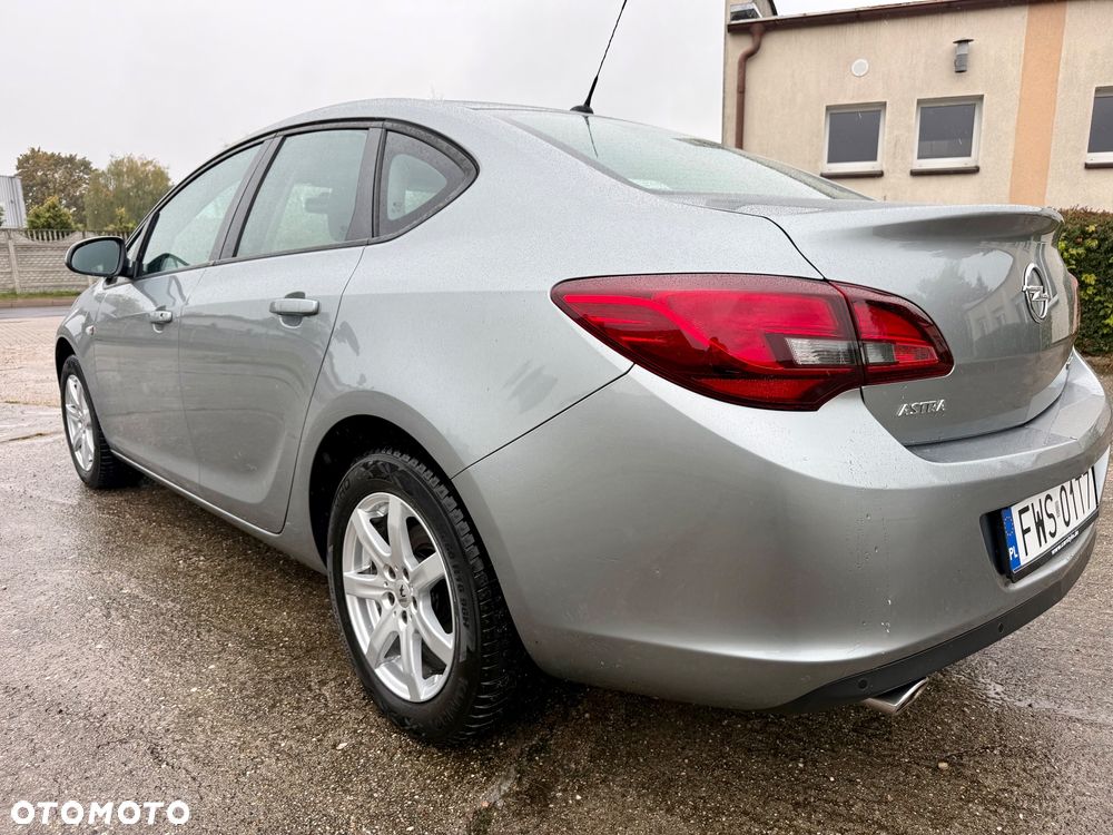 Opel Astra 1.4 Turbo Active - 5