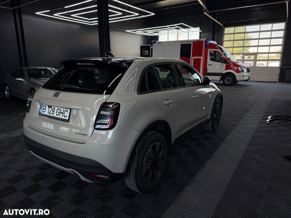 Fiat 600 1.2 AT6 MHEV - 4