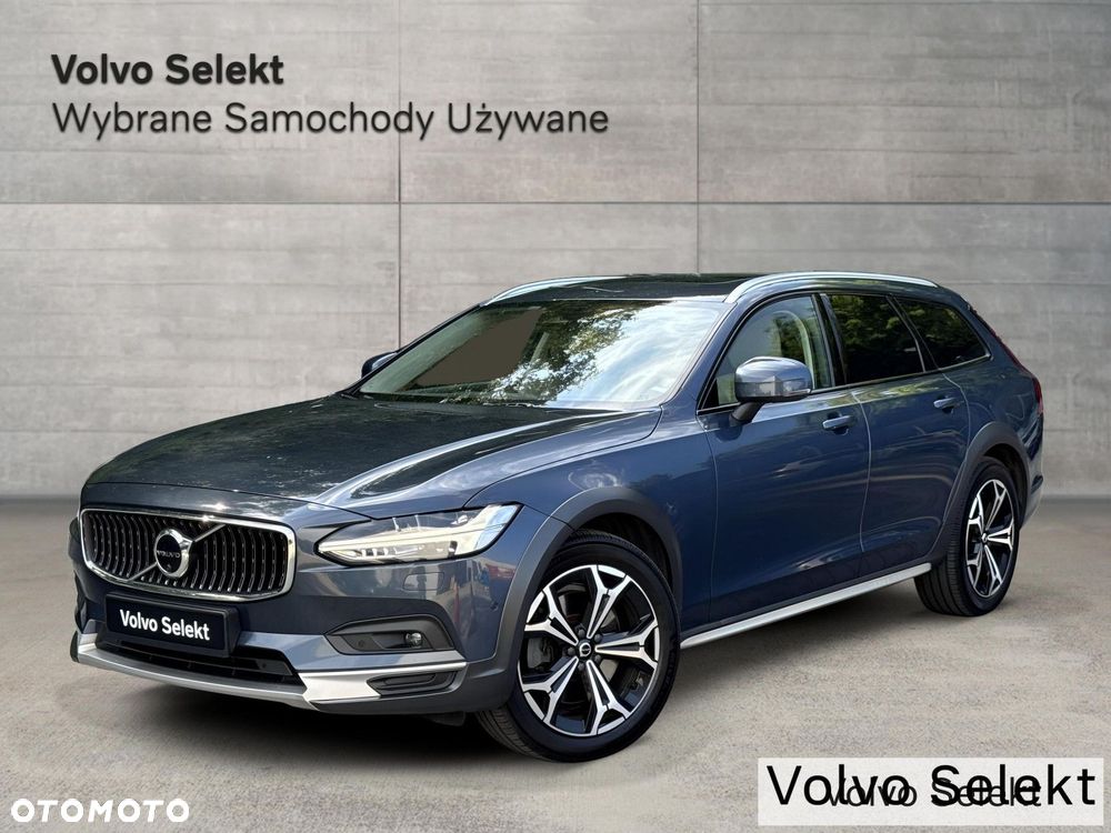 Volvo V90 Cross Country - 1
