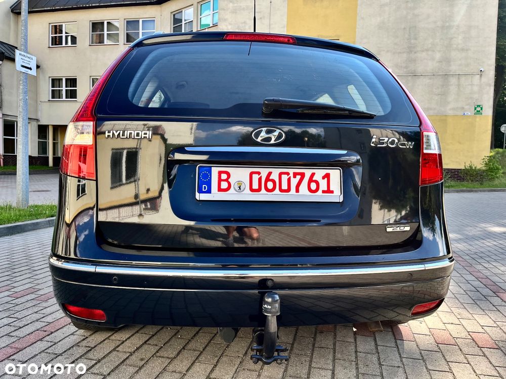 Hyundai i30 i30cw 2.0 Style - 8