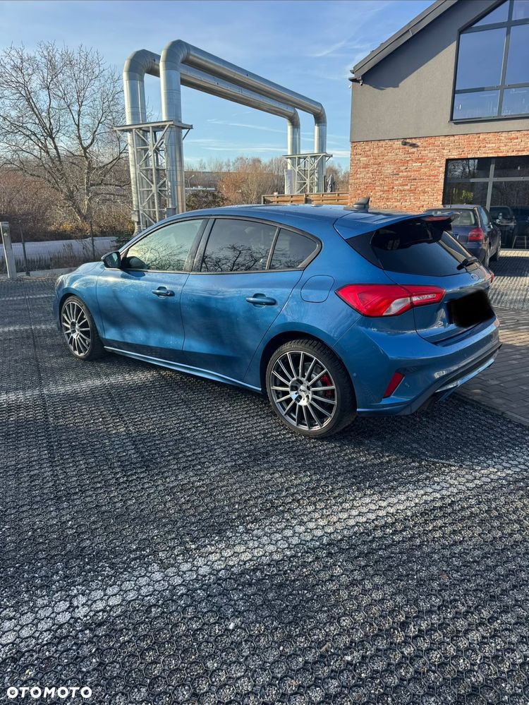 Ford Focus 2.3 EcoBoost ST - 13