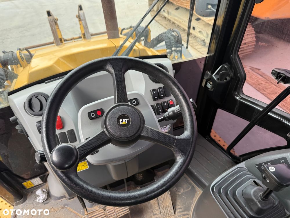 Caterpillar 434 - 8
