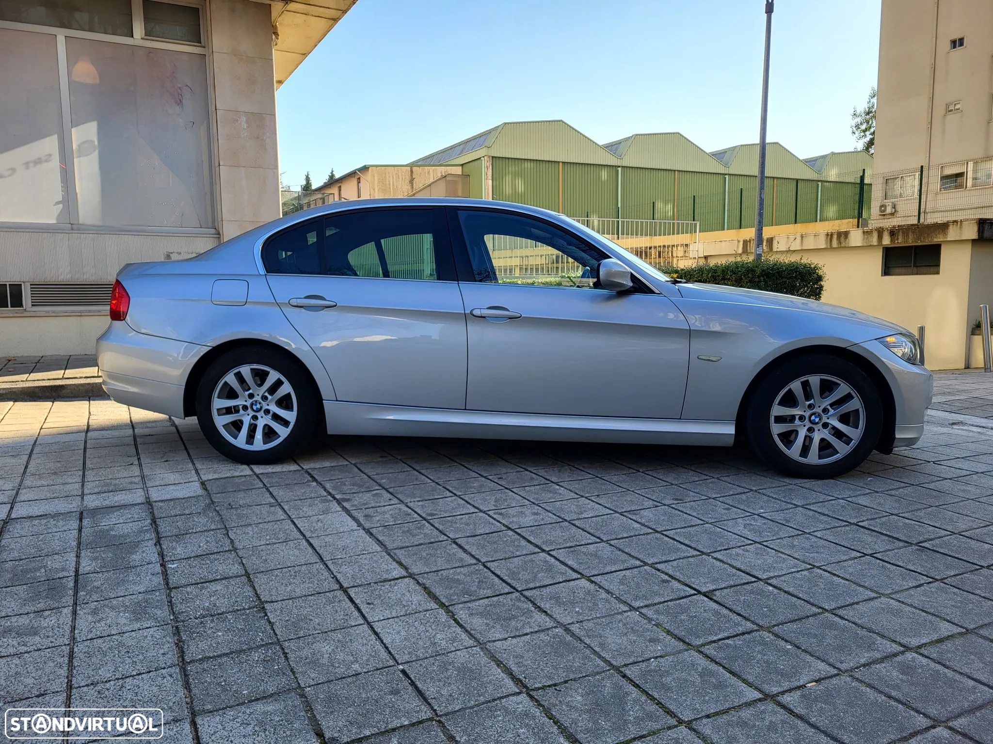 BMW 318 d LifeStyle - 5