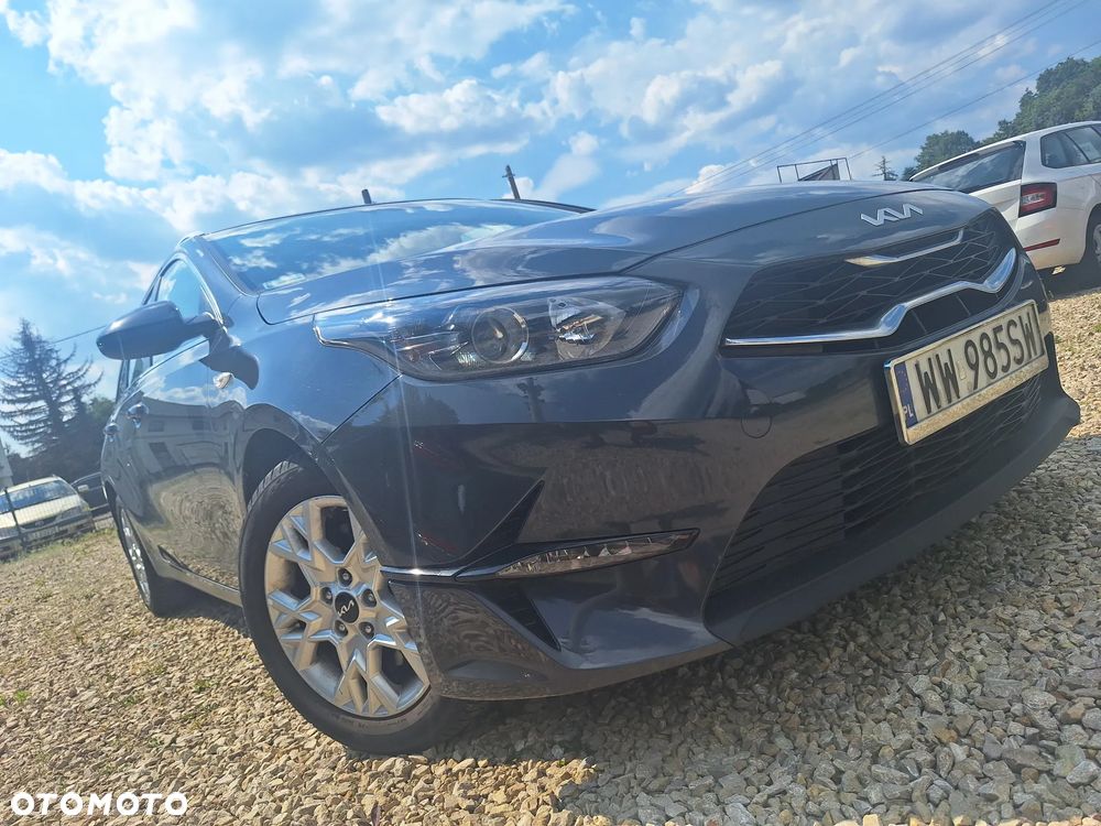 Kia Ceed 1.5 T-GDI M - 2