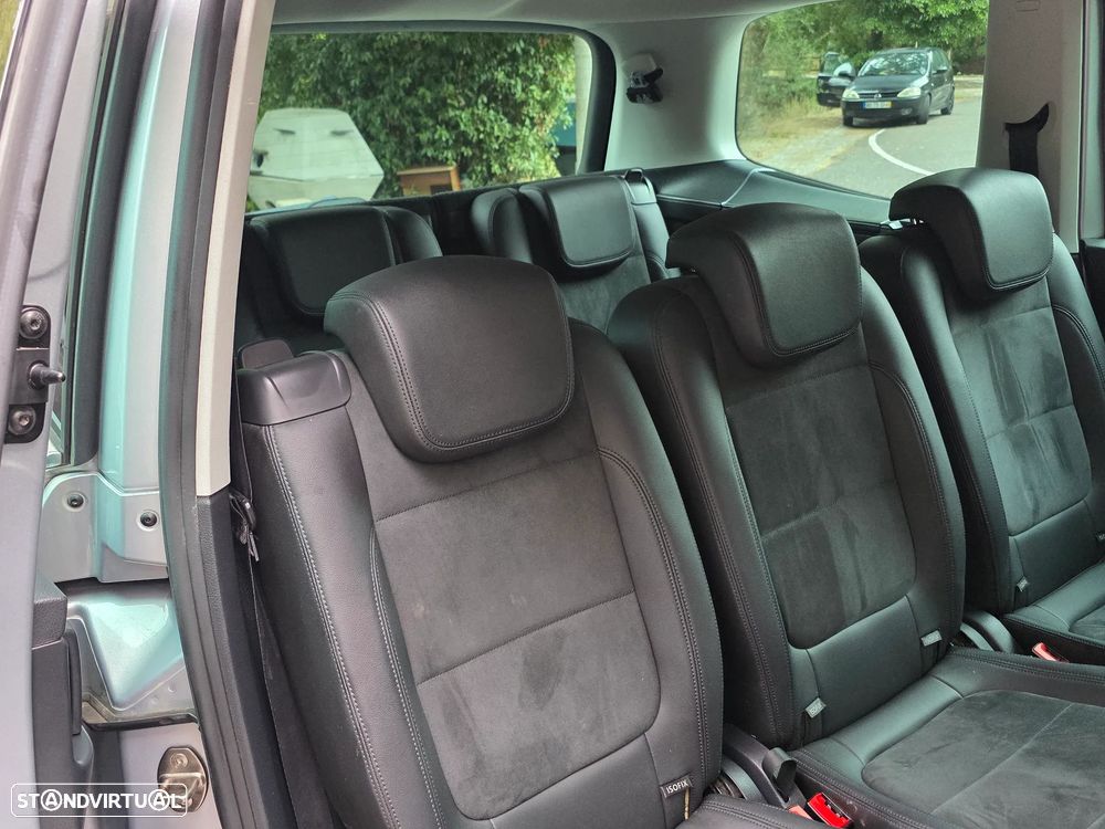 VW Sharan 2.0 TDI Highline - 13