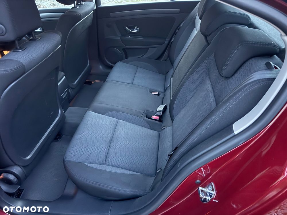 Renault Laguna 1.6 16V 110 Expression - 32