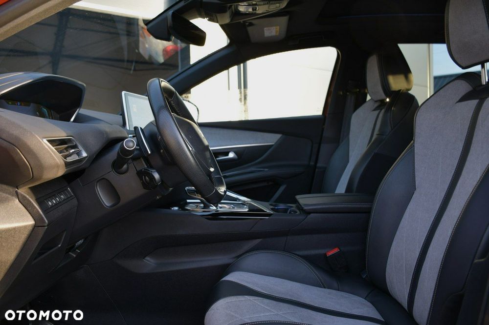 Peugeot 3008 - 17