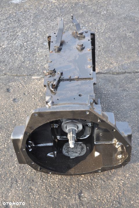 SKRZYNIA BIEGÓW CASE 4230 NR 123060AI - 3