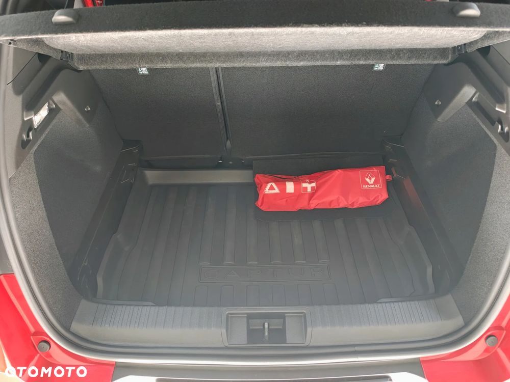 Renault Captur 1.3 TCe mHEV R.S Line - 12