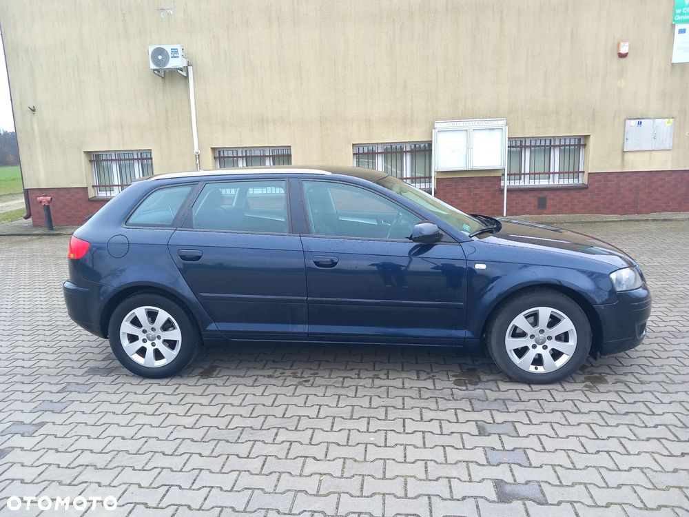 Audi A3 Sportback - 7