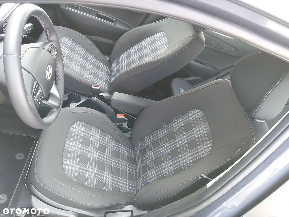Hyundai i10 1.2 Modern - 11
