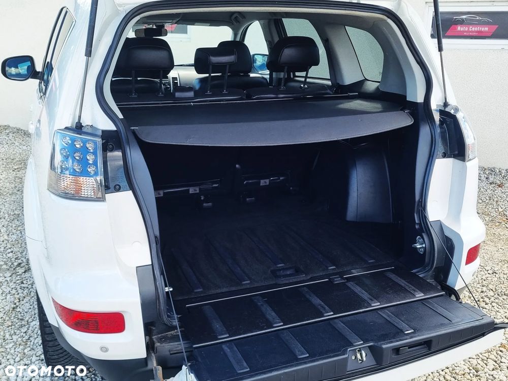 Mitsubishi Outlander 2.0 2WD Edition - 14