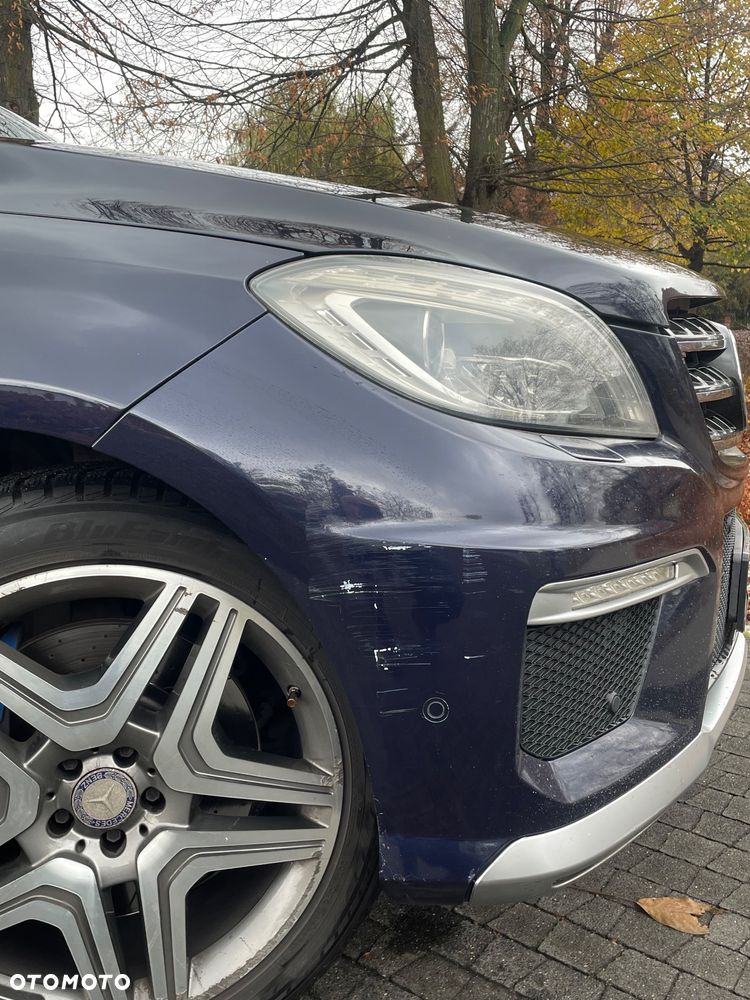 Mercedes-Benz ML 63 AMG 4-Matic - 5