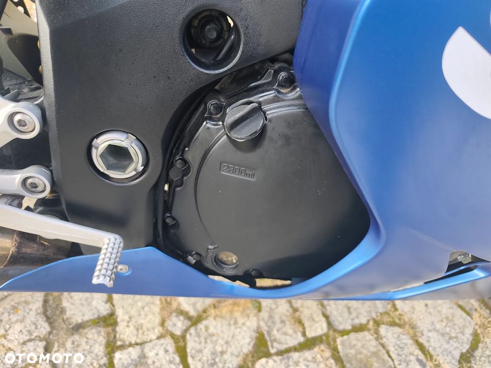 Suzuki GSX-R - 26