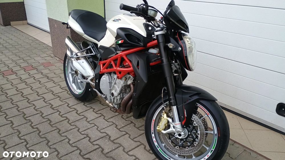 MV AGUSTA Brutale - 25