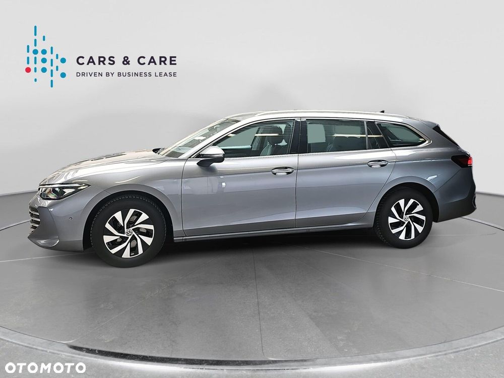 Volkswagen Passat - 29