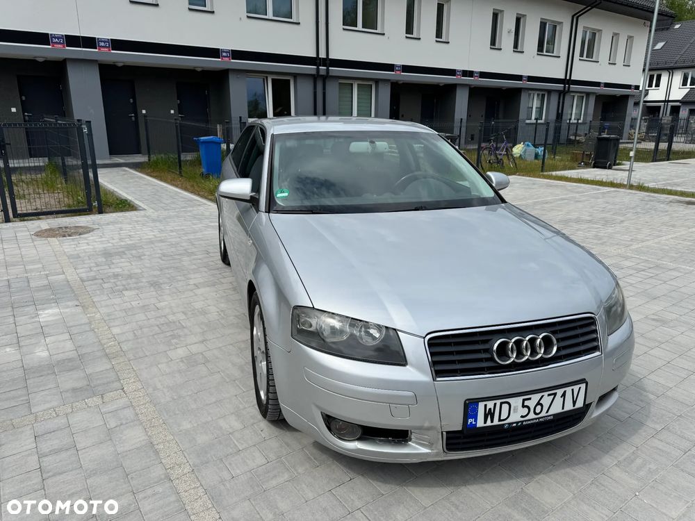 Audi A3 3-drzwiowe 1.6 Attraction - 17