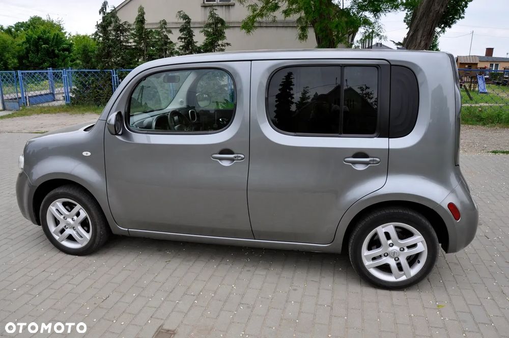 Nissan Cube - 2