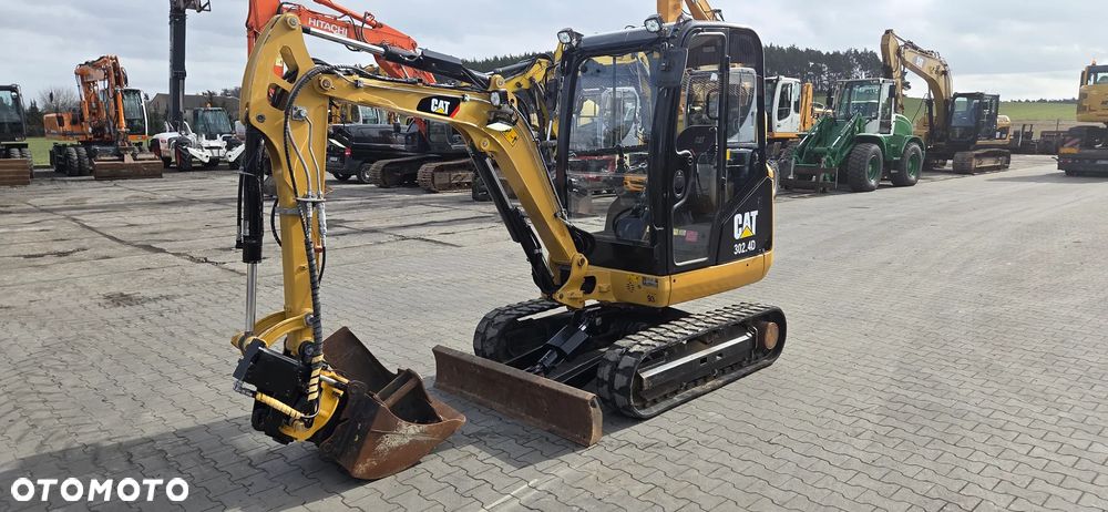 Caterpillar <<CAT 302.4D, Rotatilt Engcon!, 2 łyżki, waga 2360 kg! 2015rok, sprowadzona>> - 5