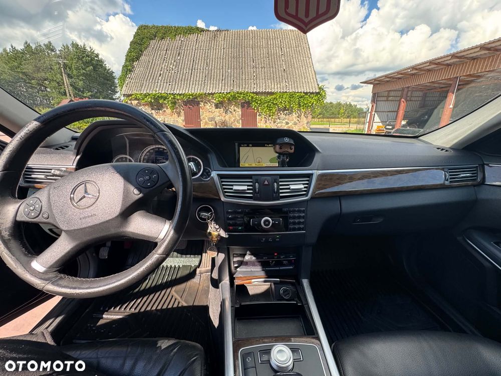 Mercedes-Benz Klasa E 200 BlueTEC 7G-TRONIC Elegance - 10