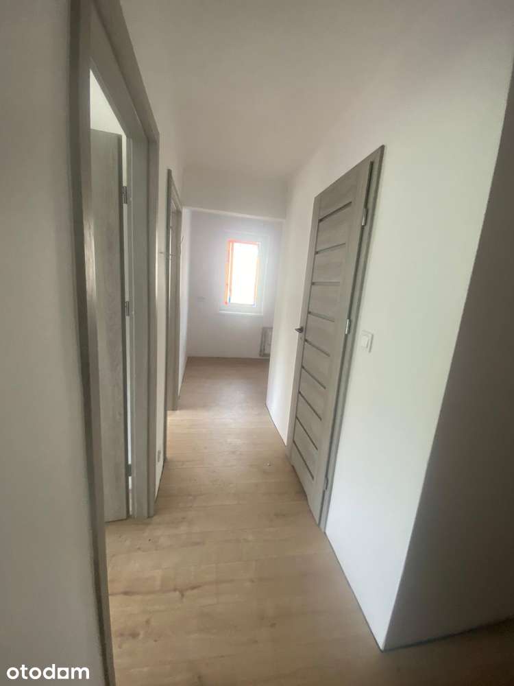 Mieszkanie w bloku z balkonem, 1 piętro
