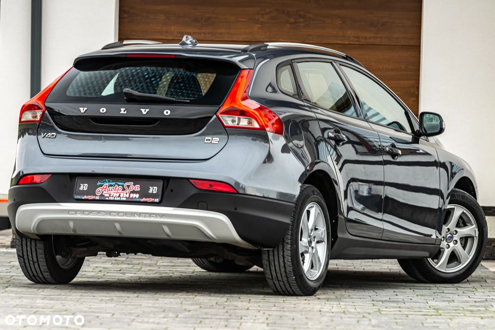 Volvo V40 D2 Kinetic - 8