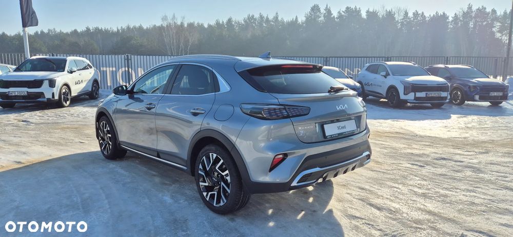 Kia XCeed 1.6 T-GDI Tribute DCT - 4