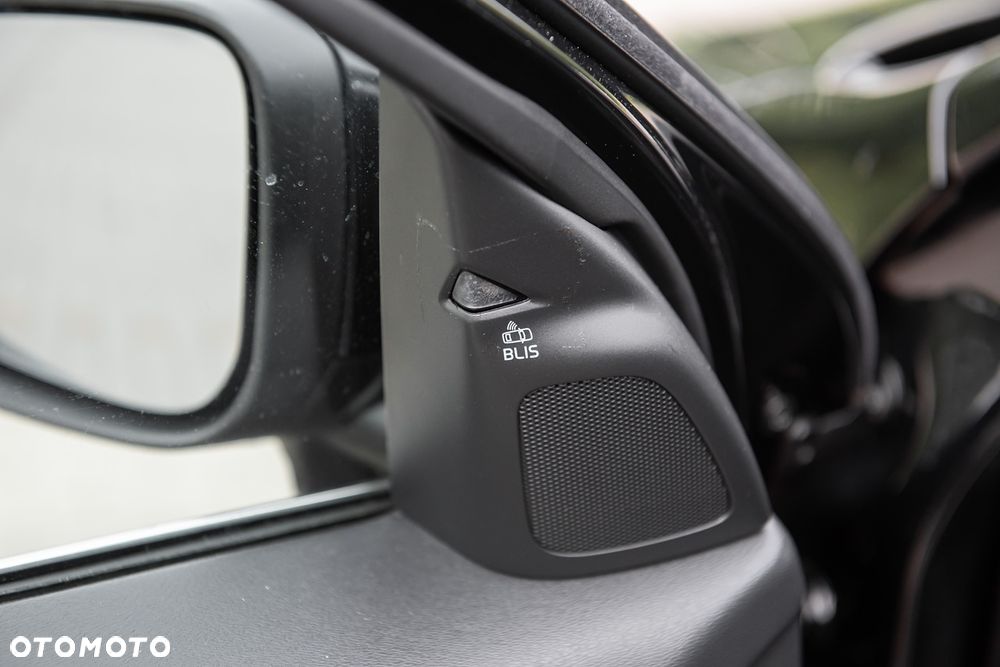 Volvo V60 D2 Summum - 24