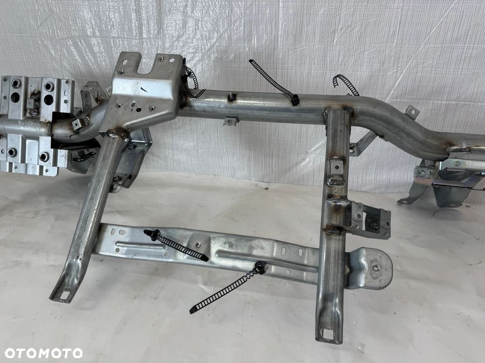 Iveco Daily 14- stelaz deski rozdzielczej - 4