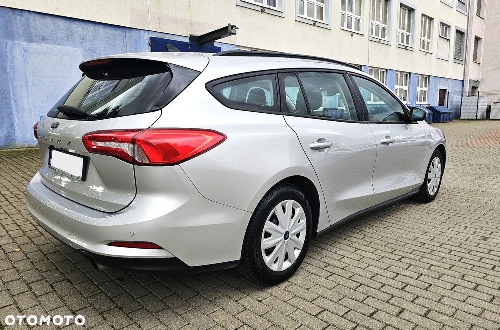 Ford Focus 1.5 EcoBlue Active Business - 4