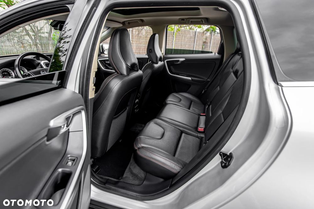 Volvo XC 60 - 36