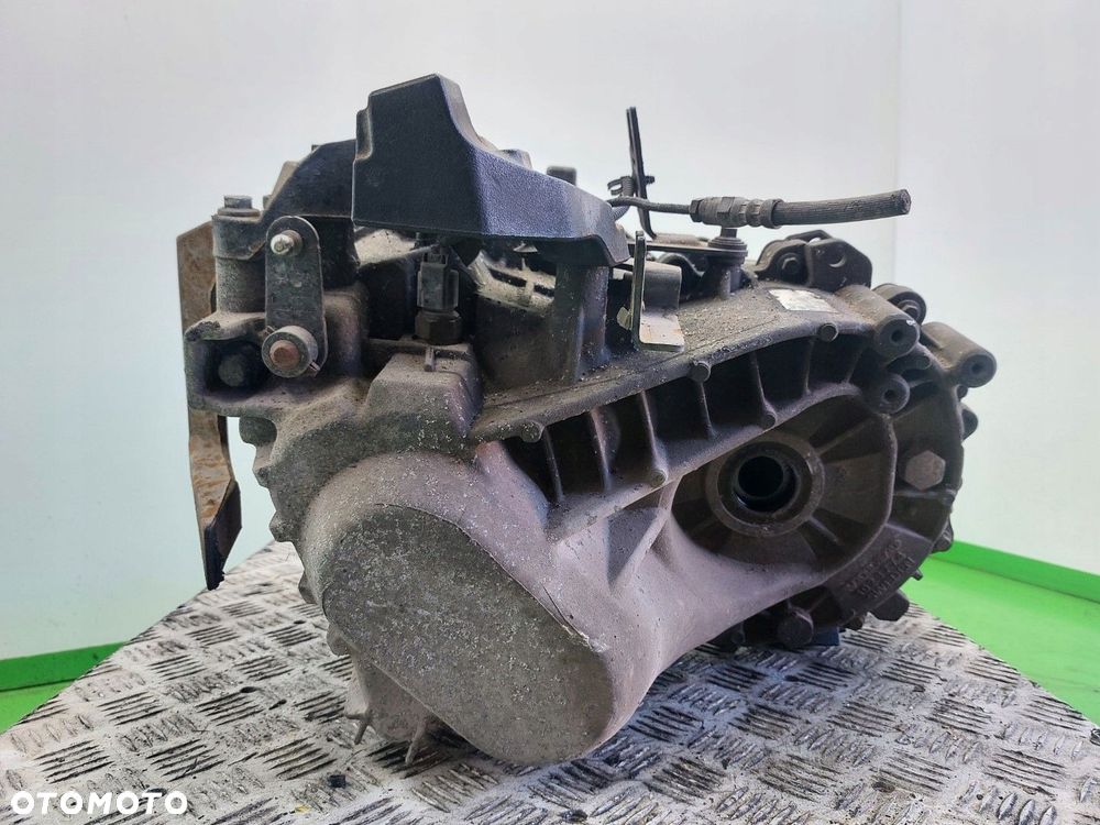 Skrzynia biegów Manualna Volvo V50 2,0 D 136 KM 04-12 9482387 456R7002CC - 4
