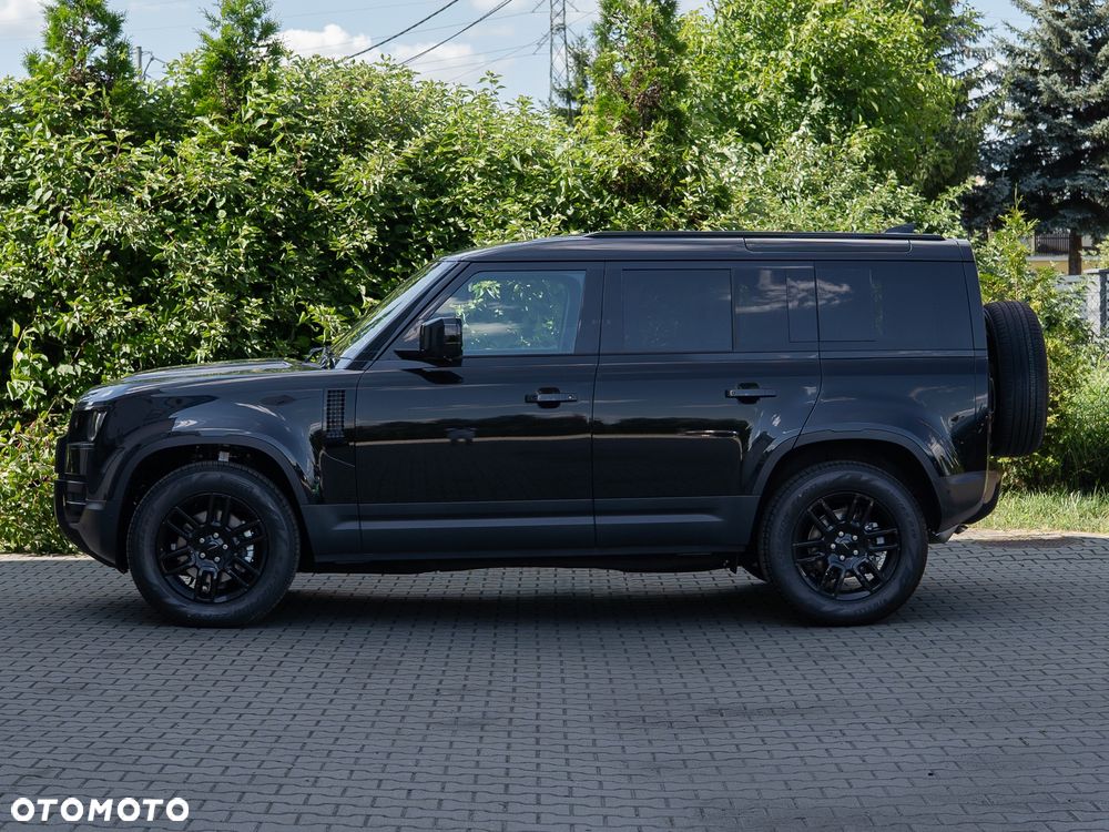 Land Rover Defender - 4