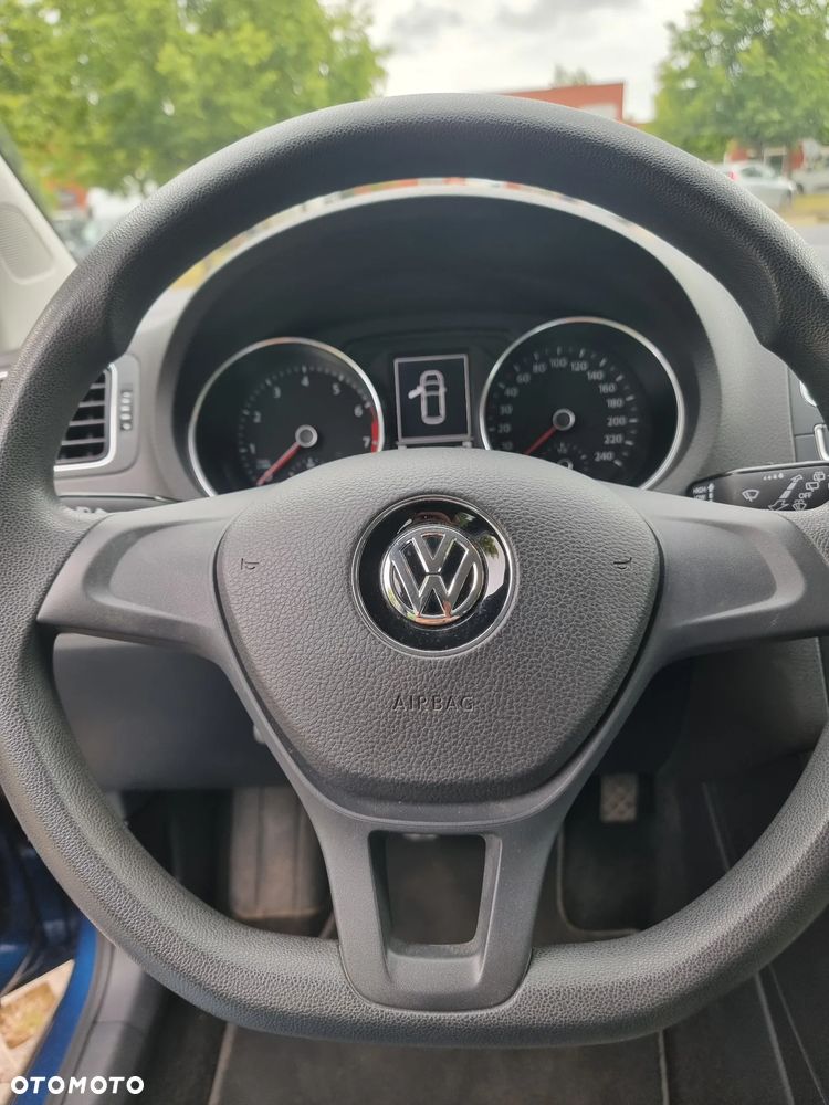 Volkswagen Polo 1.2 TSI Blue Motion Technology Allstar - 10