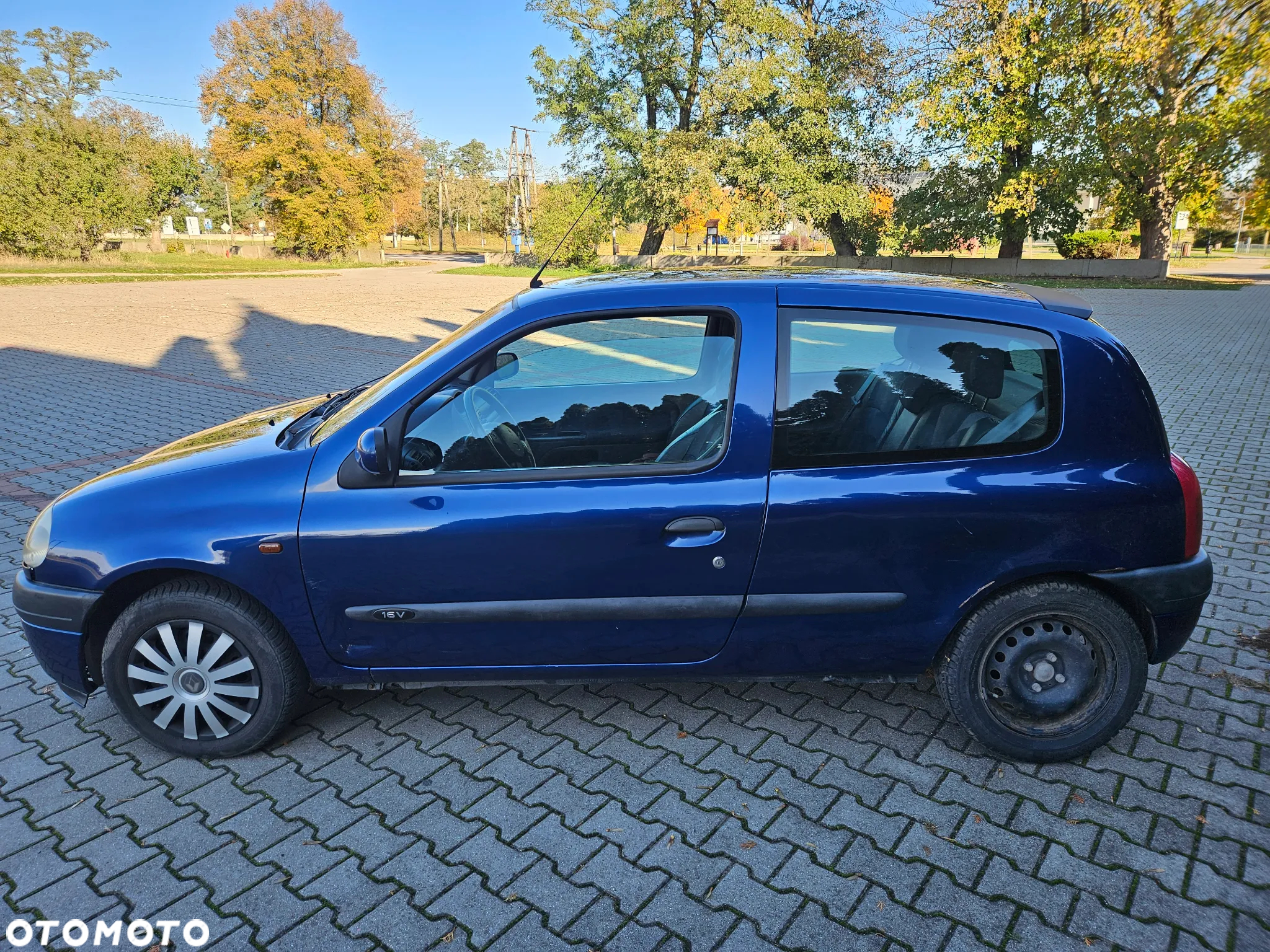 Renault Clio 1.6i RT - 5